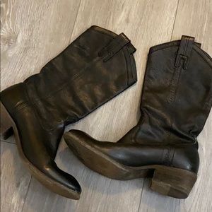 Frye woman’s cowboy boots